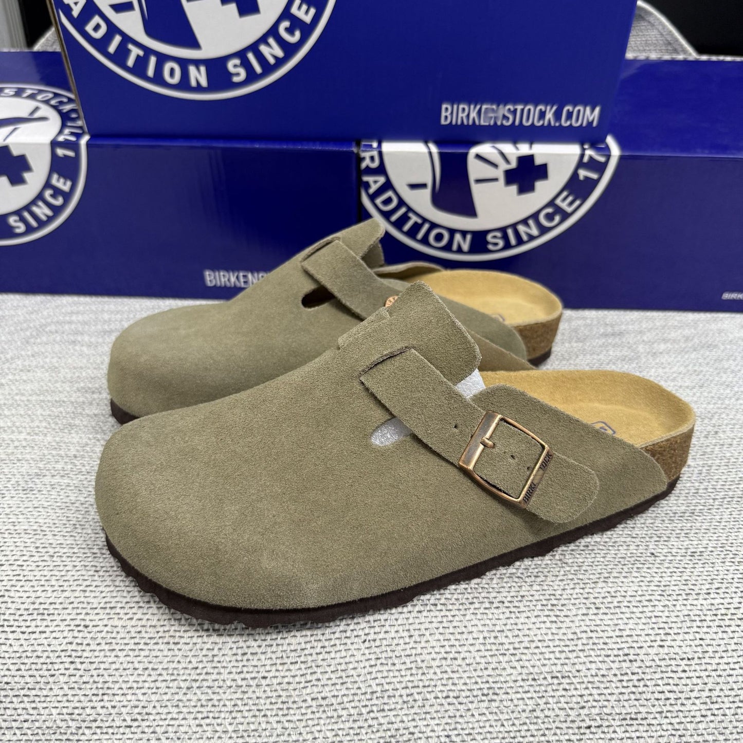 Soft Footbed Suede Clog Sandals – Boston